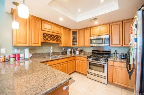 1822 Solano Ave, Ontario, CA 91764-1658