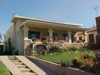5501 Poplar Blvd, Los Angeles, CA 90032-2420