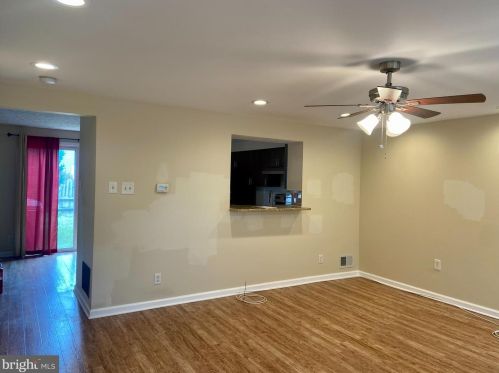 44 Vanderbilt Ct, Erial, NJ 08081-2914