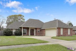 6561 Summerlin Dr, Zachary, LA 70791-2675