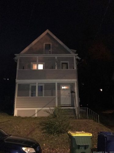 30 Terrace Ave, Waterbury CT  06704-1801 exterior