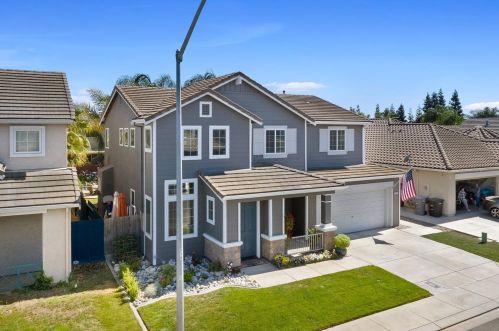 2618 Novi Dr, Riverbank CA  95367-9575 exterior