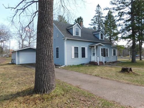 219 6th St, Ladysmith, WI 54848-1912