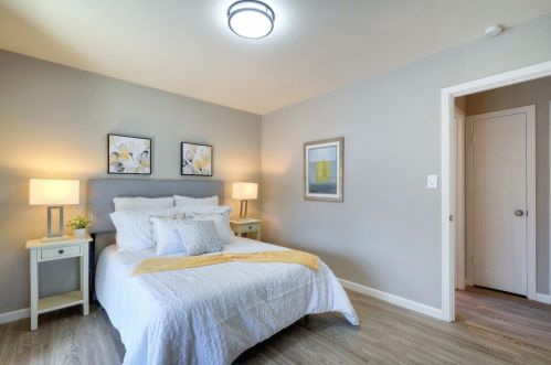 587 Baywood Ave, San Jose CA 95128-3102 exterior