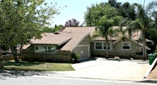1137 Chestnut Ave, Beaumont, CA 92223-1956