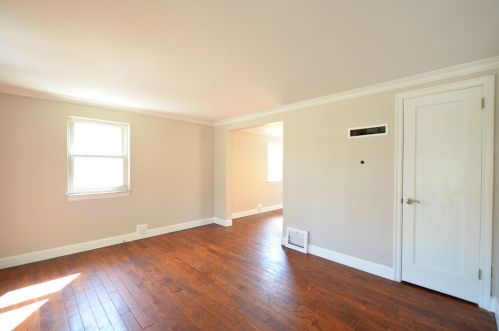 2012 Lafayette St, Pittsburgh, PA 15218-2417