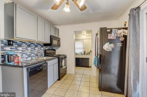 132 Viaduct Ave, Downingtown PA  19335-2847 exterior