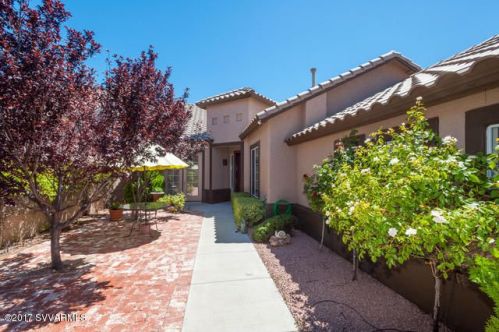 925 Golf View Dr, Cornville, AZ 86325-4878