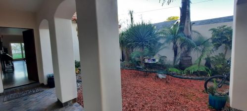 667 Pomona Ave, San Diego, CA 92118-2212