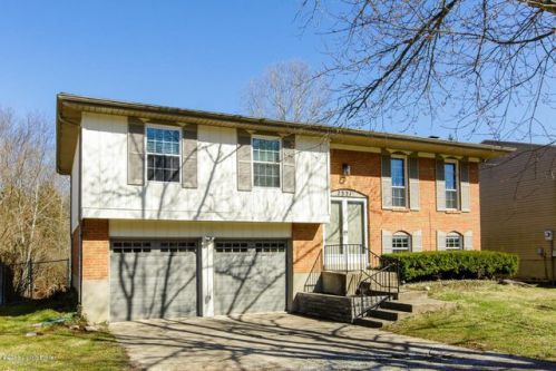 7321 Sideoats Dr, Crestwood, KY 40014-8920
