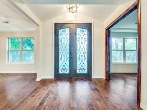 1433 Lincoln Pl, Carrollton TX  75006-1406 exterior