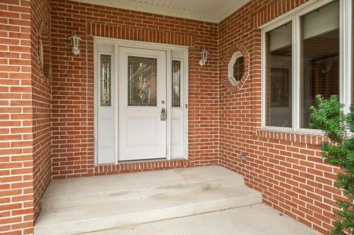 2655 Vale Park Rd, Valpo, IN 46385-7151