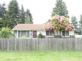 6701 Penny Ln, Lynnwood, WA 98036-4164