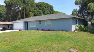 2319 Hively St, Sarasota, FL 34231-6823