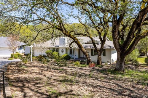 6421 Mesa Oaks Pl, Santa Rosa CA  95409-5840 exterior