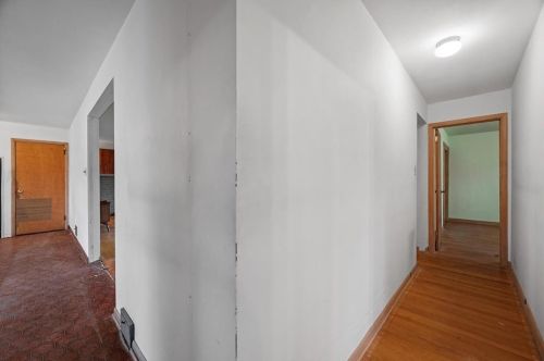 2557 Nicholson Rd, Sewickley PA  15143-8502 exterior