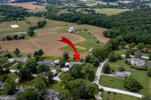 125 Beverly Dr, Kennett Sq, PA 19348-1675
