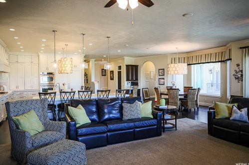 1540 Stone Clf Dr, Saint George UT 84790-6138 exterior