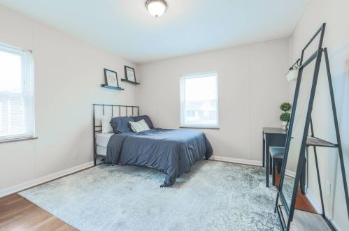 2171 Glenside Ave, Cincinnati OH 45212-1140 exterior