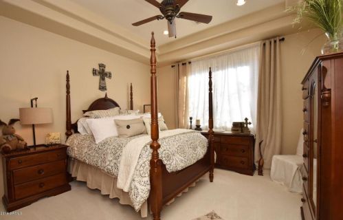 7621 Dixileta Dr, Scottsdale AZ exterior