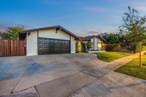 43920 Halcom Ave, Lancaster, CA 93536-5820