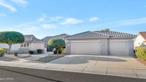 16207 Sandia Park Dr, Sun City, AZ 85374-6425