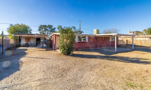 4841 Plane Ave, Tucson, AZ 85705-1823