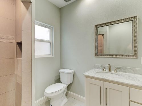 2521 Benbrook Blvd, Fort Worth TX  76109-2335 exterior