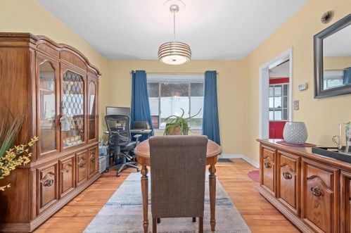 768 Montclair St, Pittsburgh PA 15217-2853 exterior