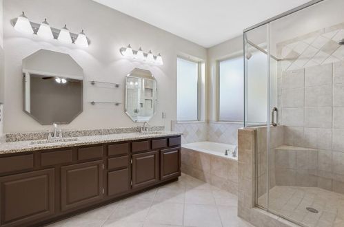 1520 Lindby Dr, Lewisville, TX 75028-3623