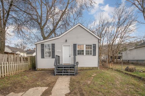 307 Pike St, Covington, KY 41011-2126