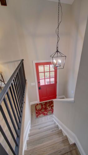 2642 Valley Trails Dr, Covington KY  41017-1049 exterior