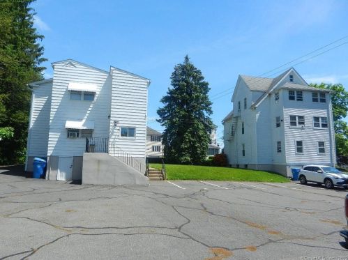 418 Burritt St, New Britain CT  06052-1207 exterior