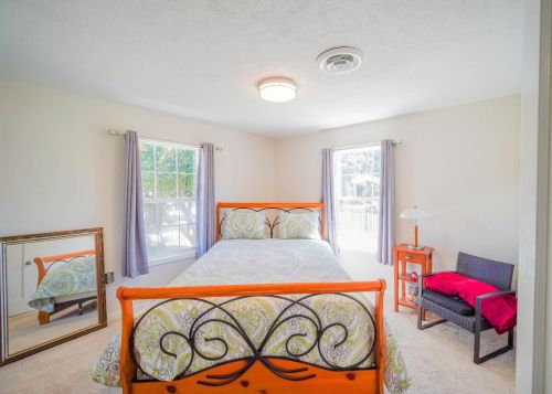 717 El Terino Ave, Modesto CA  95350-5630 exterior