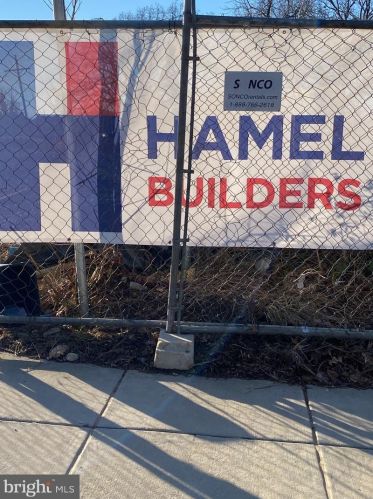 4908 A St, Washington DC  20003-1521 exterior