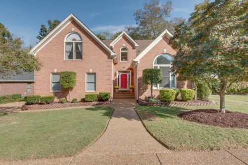 5525 Peninsula Park Lndg, Hermitage, TN 37076-3648