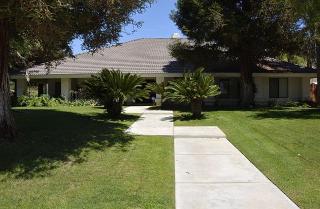 1620 Sprucehaven St, Bakersfield, CA 93312-3659