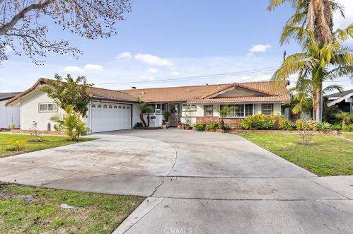 8861 Winston Rd, Anaheim, CA 92804-5135