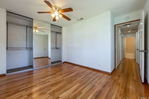 5938 Sunfield Ave, Lakewood CA  90712-1823 exterior