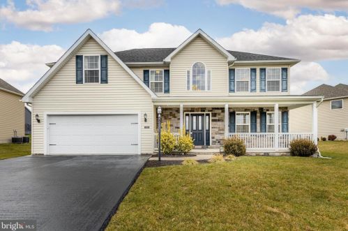 9245 Lindale Ave, Upton, PA 17225-8330