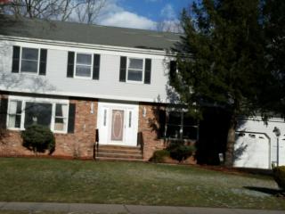 19 Dogwood Dr, Oakland NJ  07436-2659 exterior