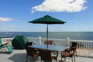 73 Shore Rd, Clinton, CT 06413-2363