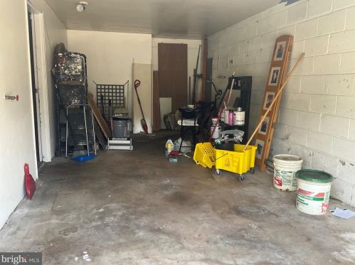 12112 Academy Rd, Philadelphia PA  19154-2903 exterior