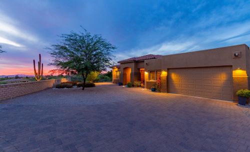 7255 Mountain Shadows Dr, Tucson, AZ 85718-1061