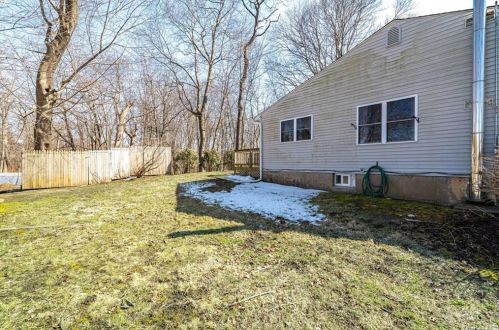 70 South St, Patterson NY  12563-3104 exterior