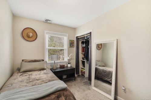 106 Halyan Rd, Yorktown Hgts NY  10598-4304 exterior