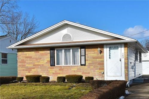 162 Bannard Ave, Tonawanda, NY 14150-6214