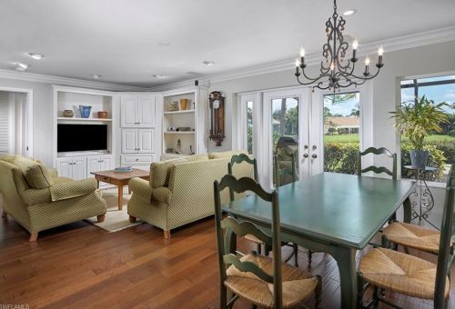 527 Devils Ln, Naples FL  34103-3021 exterior