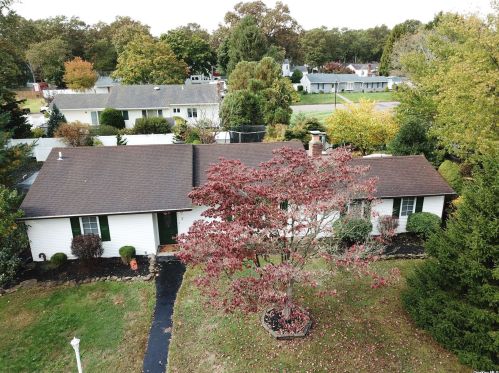 12 Hawthorne St, Mount Sinai NY  11766-2908 exterior