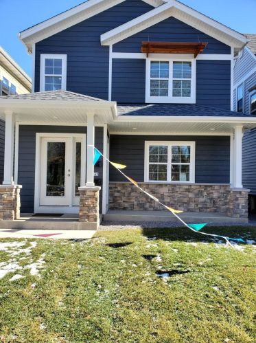 1942 55th St, Milwaukee WI  53219-1501 exterior